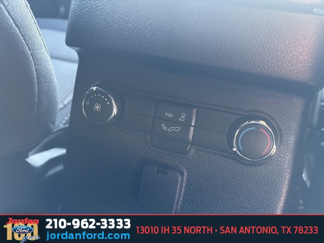 Used Car 2018 Ford Explorer  Xlt For Sale Under $20,000 In San Antonio, Texas