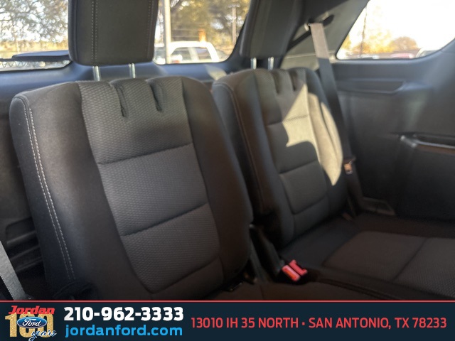 Used Car 2018 Ford Explorer  Xlt For Sale Under $20,000 In San Antonio, Texas