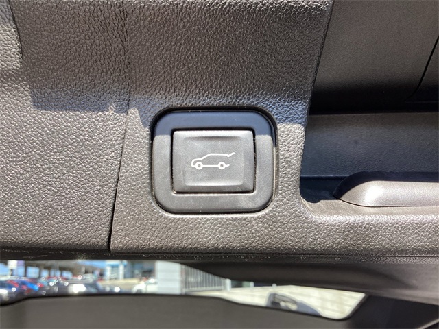 Used Car 2023 Gmc Acadia  At4 For Sale Under $30,000 In San Antonio, Texas