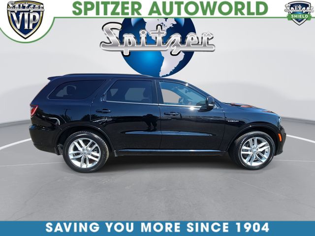DB Black Clearcoat 2025 Dodge Durango SUV / Crossover All-Wheel Drive 8-Speed Automatic