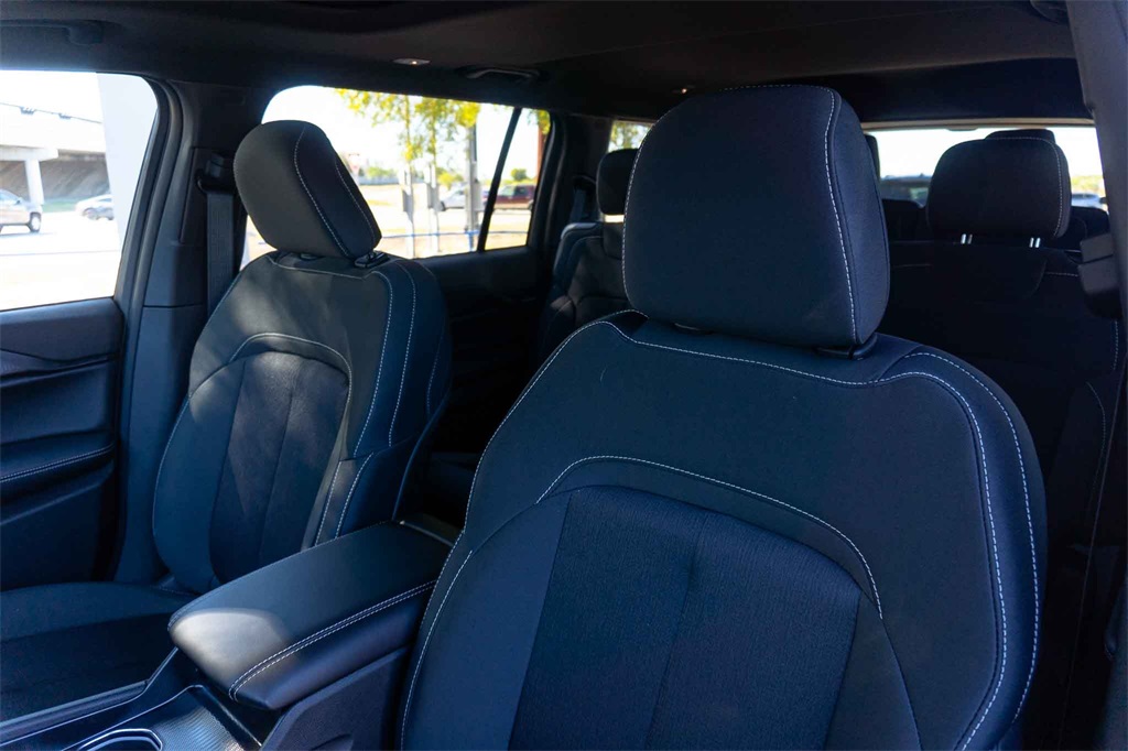 New Car 2025 Jeep Grand Cherokee L  Laredo For Sale Under $35,000 In San Marcos, Texas