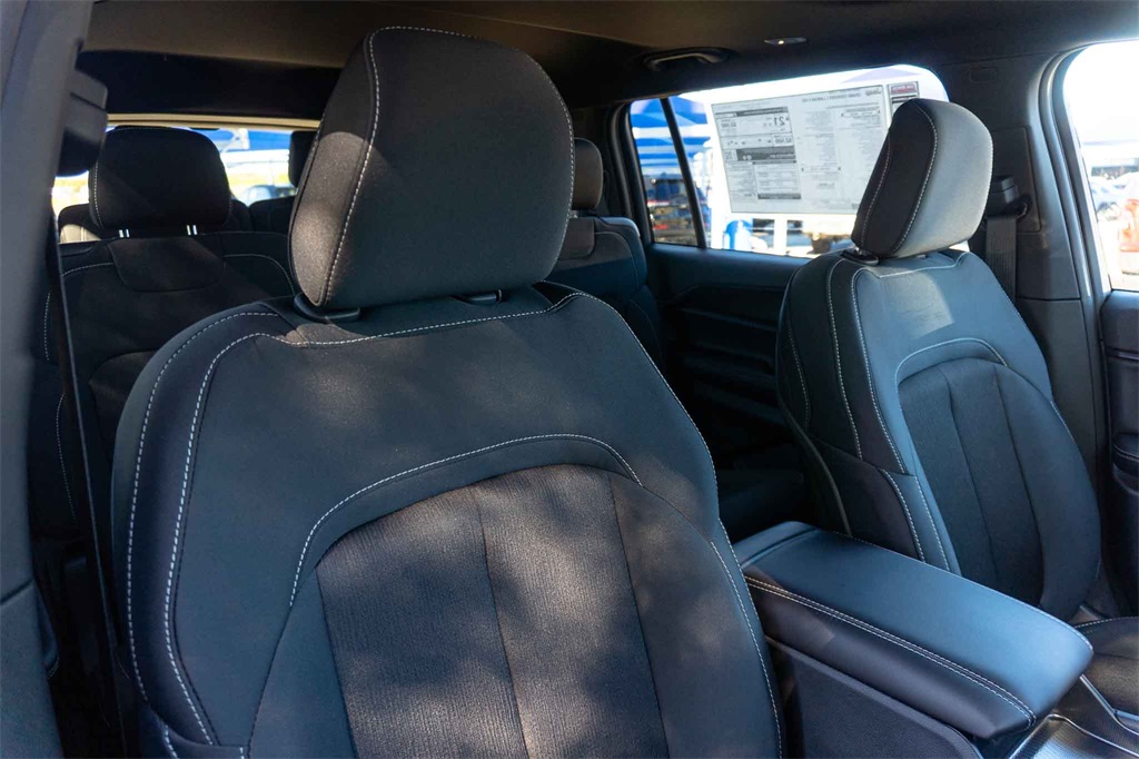 New Car 2025 Jeep Grand Cherokee L  Laredo For Sale Under $35,000 In San Marcos, Texas