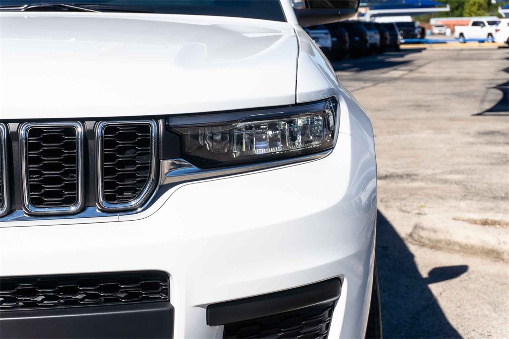 New Car 2025 Jeep Grand Cherokee L  Laredo For Sale Under $35,000 In San Marcos, Texas