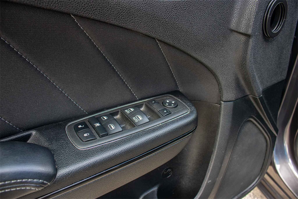 Used Car 2022 Dodge Charger  Sxt For Sale Under $25,000 In San Marcos, Texas