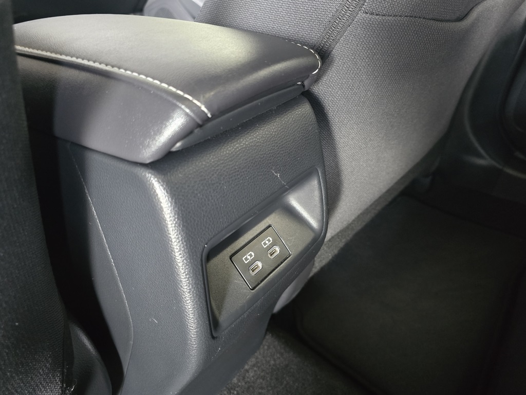 Thumbnail: 2023 Toyota Corolla - 18