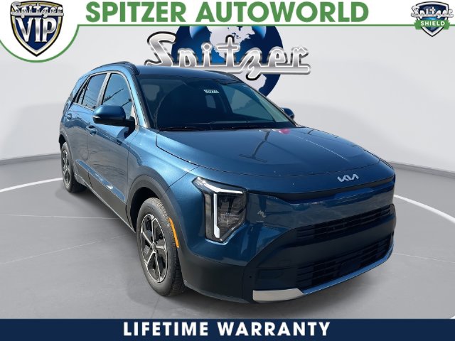 Mineral Blue 2027 Kia Niro SUV / Crossover  6-Speed Dual Clutch