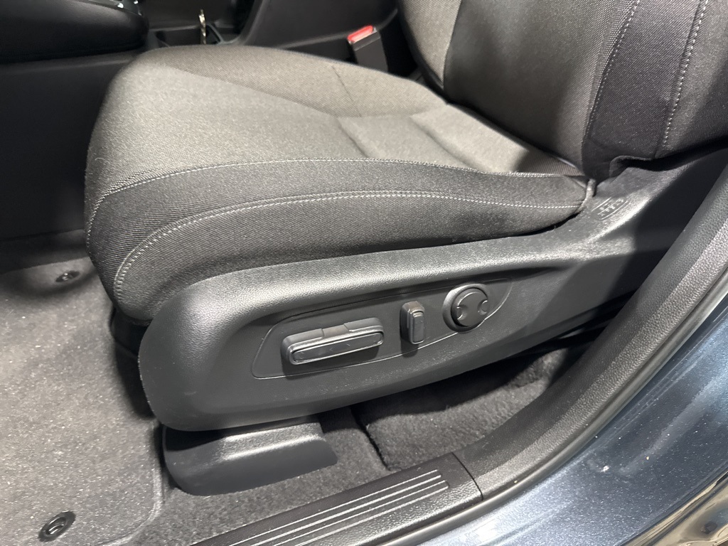 Thumbnail: 2023 Honda CR-V - 30