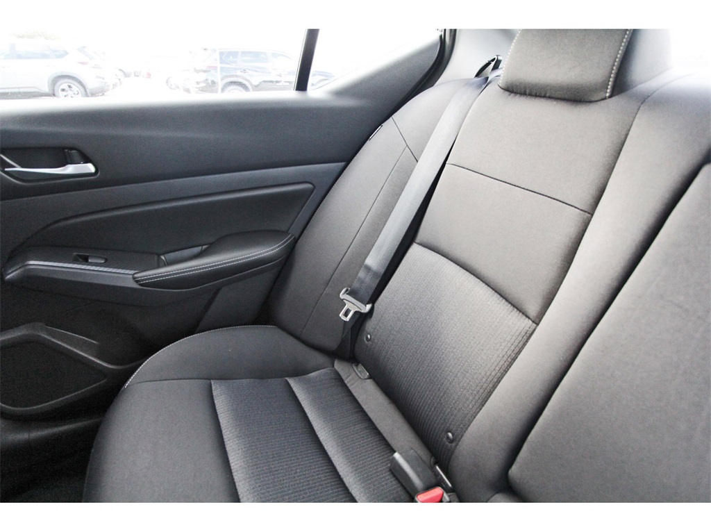 2022 Nissan Altima 2.5 SV - 10