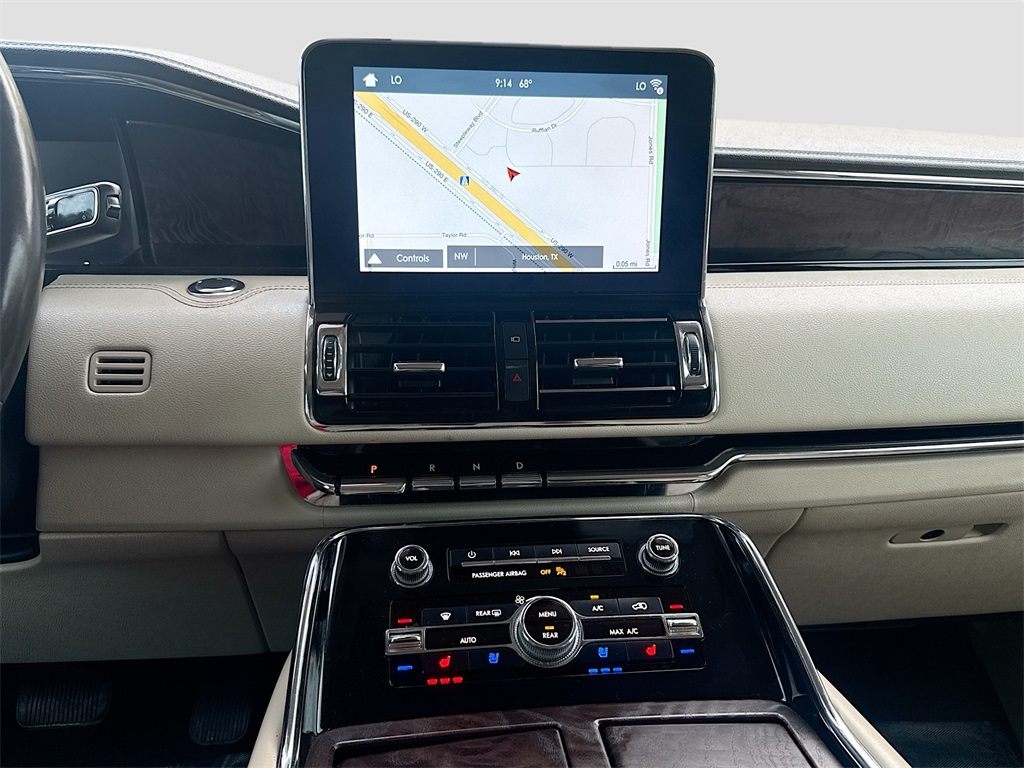 2018 Lincoln Navigator L L Select White at Bayway Cadillac Southwest