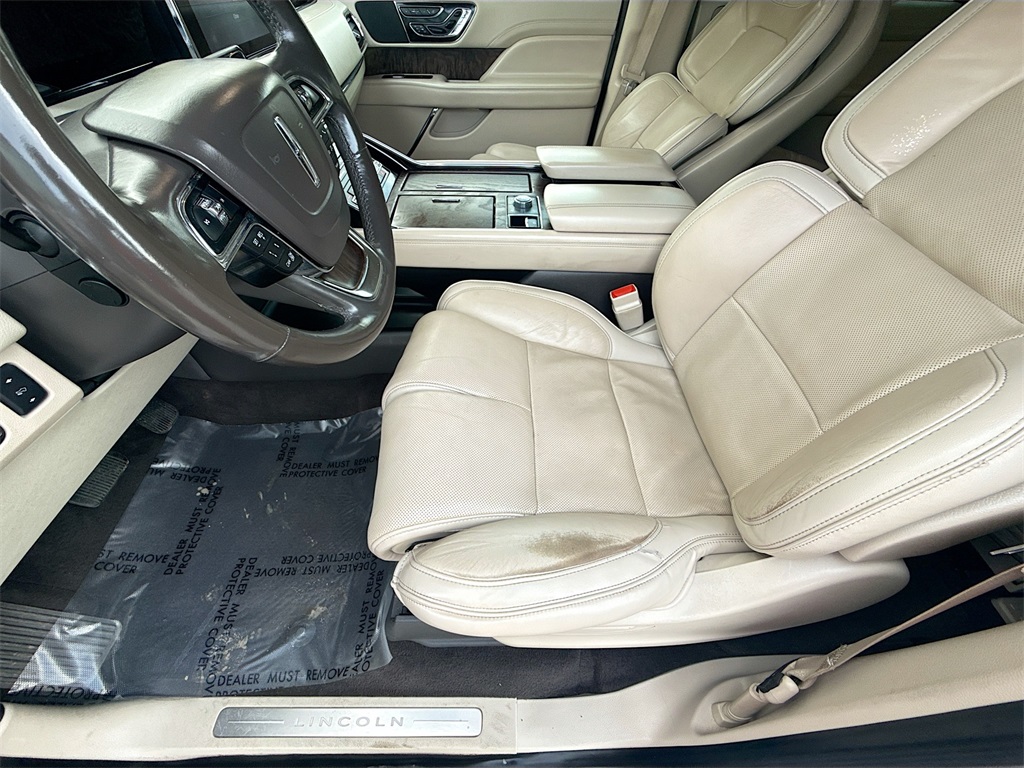 2018 Lincoln Navigator L L Select White at Bayway Cadillac Southwest