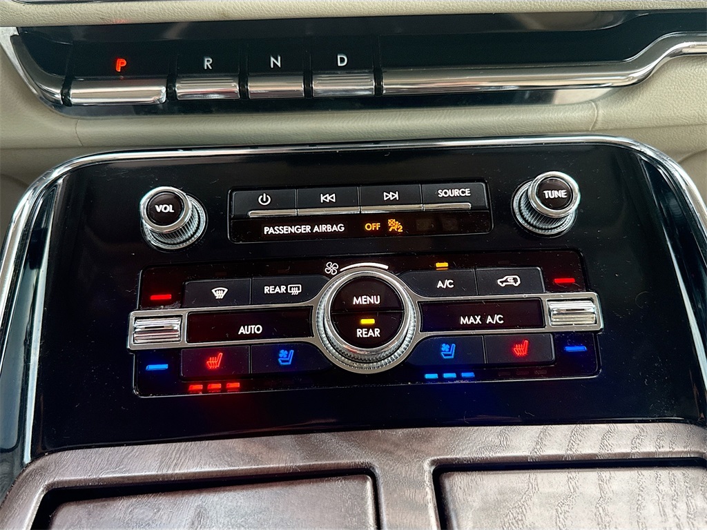 2018 Lincoln Navigator L L Select White at Bayway Cadillac Southwest