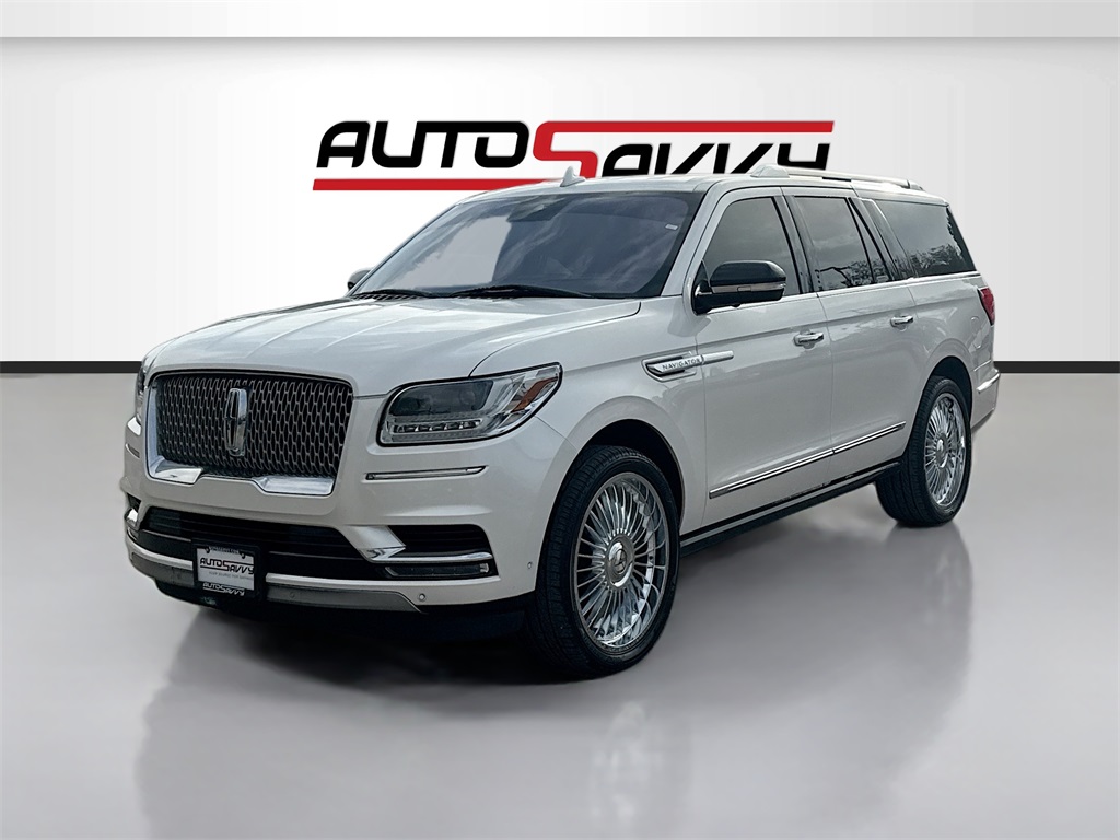 2018 Lincoln Navigator L L Select White at Bayway Cadillac Southwest