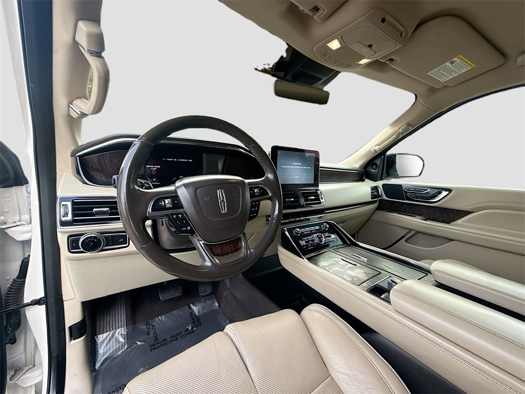 2018 Lincoln Navigator L L Select White at Bayway Cadillac Southwest
