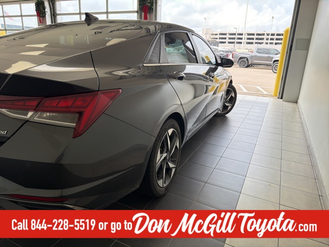 2022 Hyundai Elantra Limited Gray at Baytown Hyundai