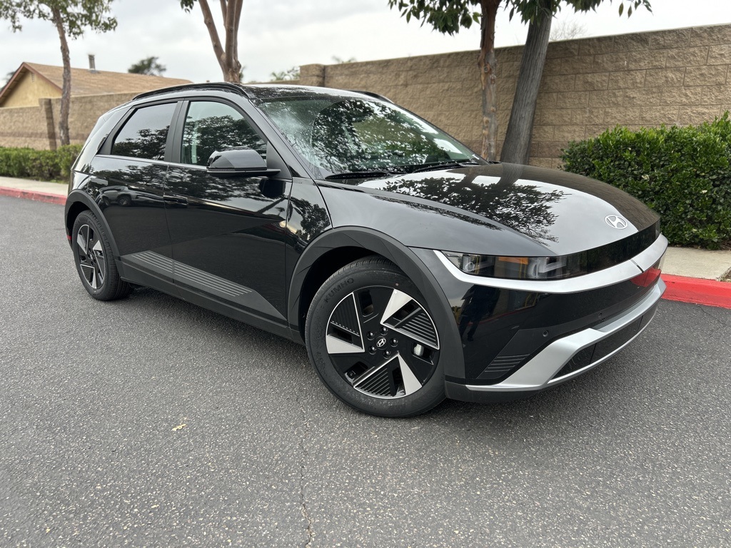 2025 Hyundai IONIQ 5 SEL