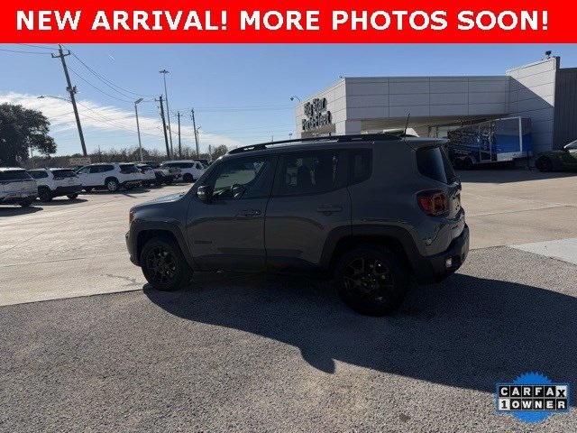 2020 Jeep Renegade Altitude Gray at Durrett Motor Company