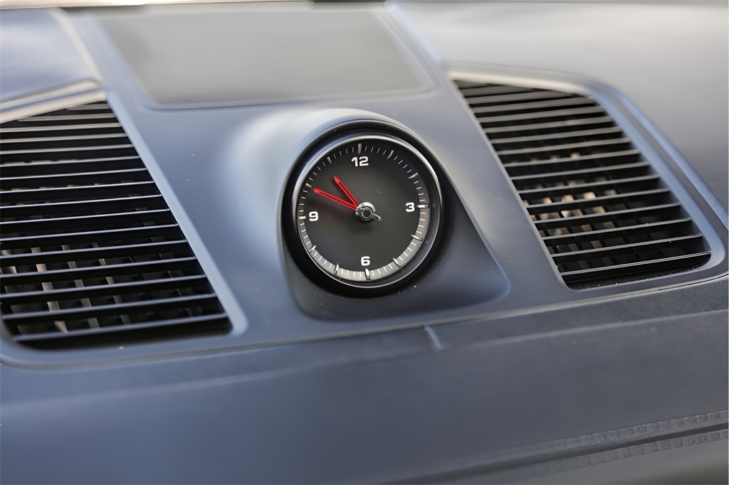 Used Car 2022 Porsche Cayenne E-hybrid  Platinum Edition For Sale Under $70,000 In Austin, Texas