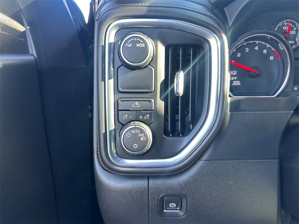 Used Car 2022 Chevrolet Silverado 1500 Ltd  Lt For Sale Under $35,000 In Floresville, Texas