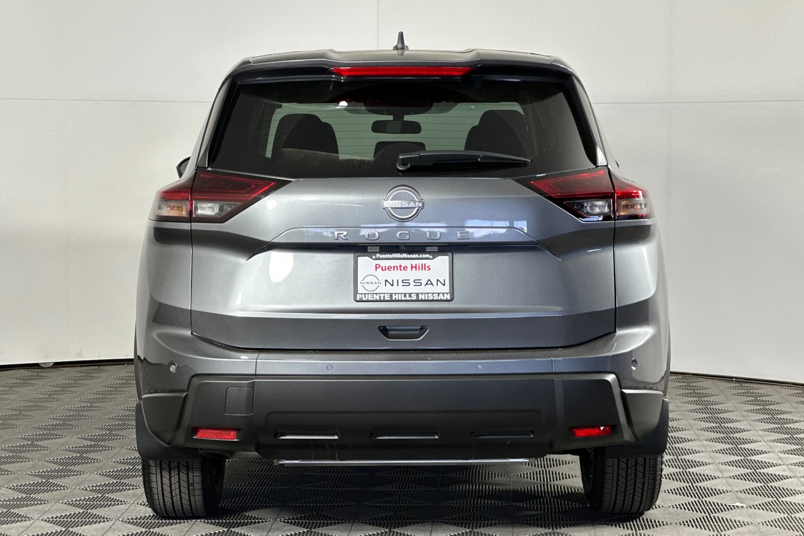 2025 Nissan Rogue S photo 2