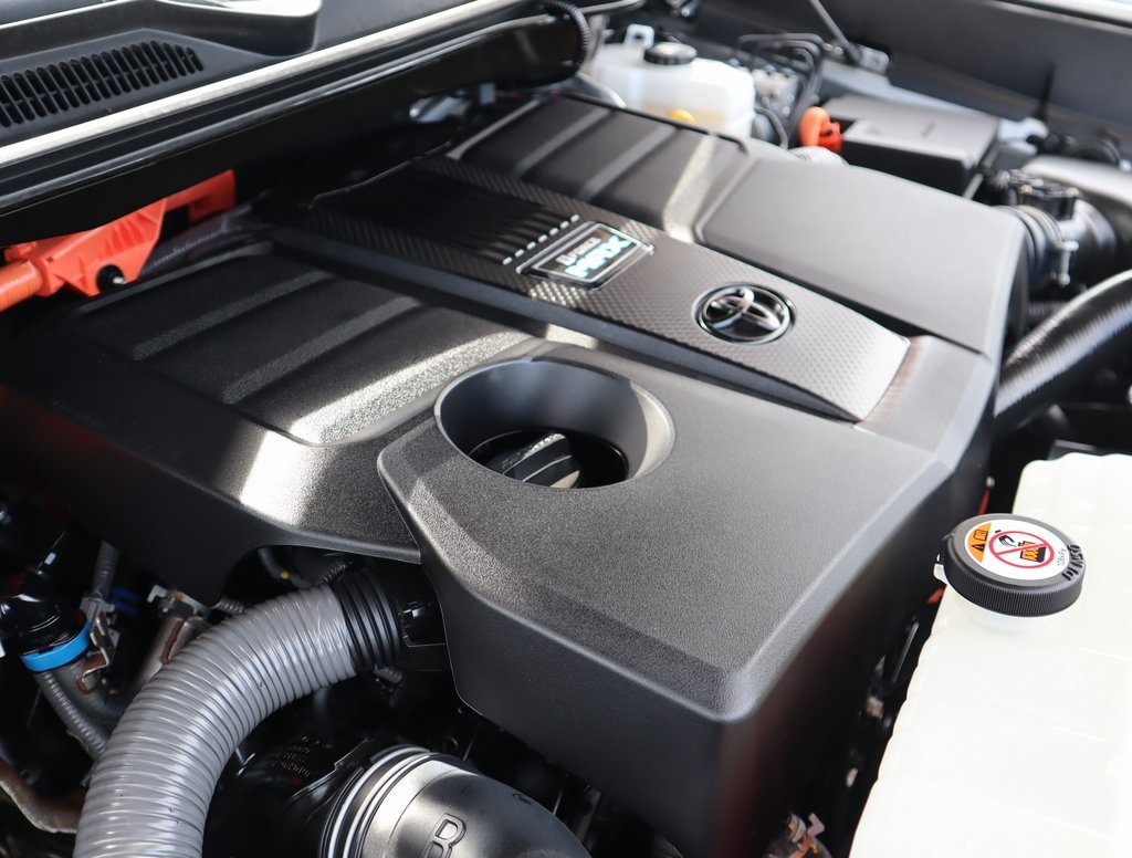 Thumbnail: 2023 Toyota Tundra - 15