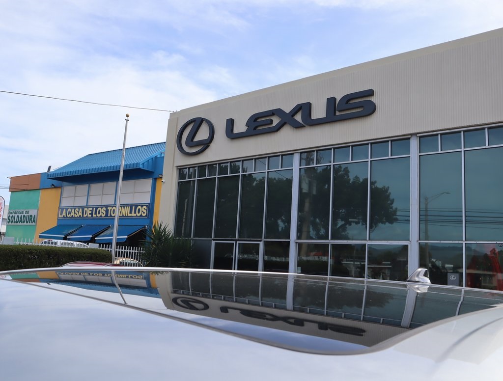 Thumbnail: 2023 Toyota Tundra - 19