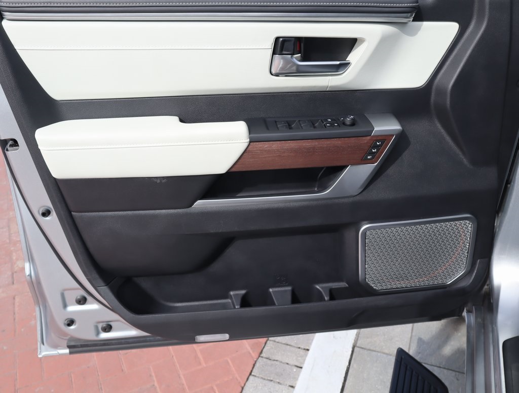 Thumbnail: 2023 Toyota Tundra - 21