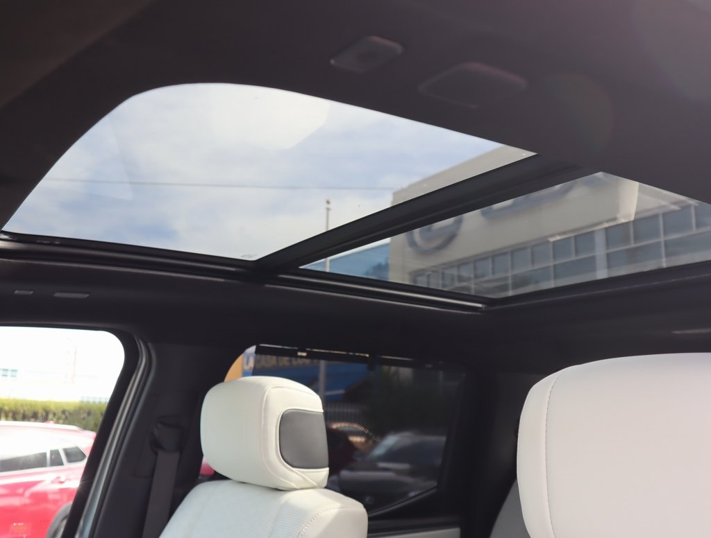 Thumbnail: 2023 Toyota Tundra - 32