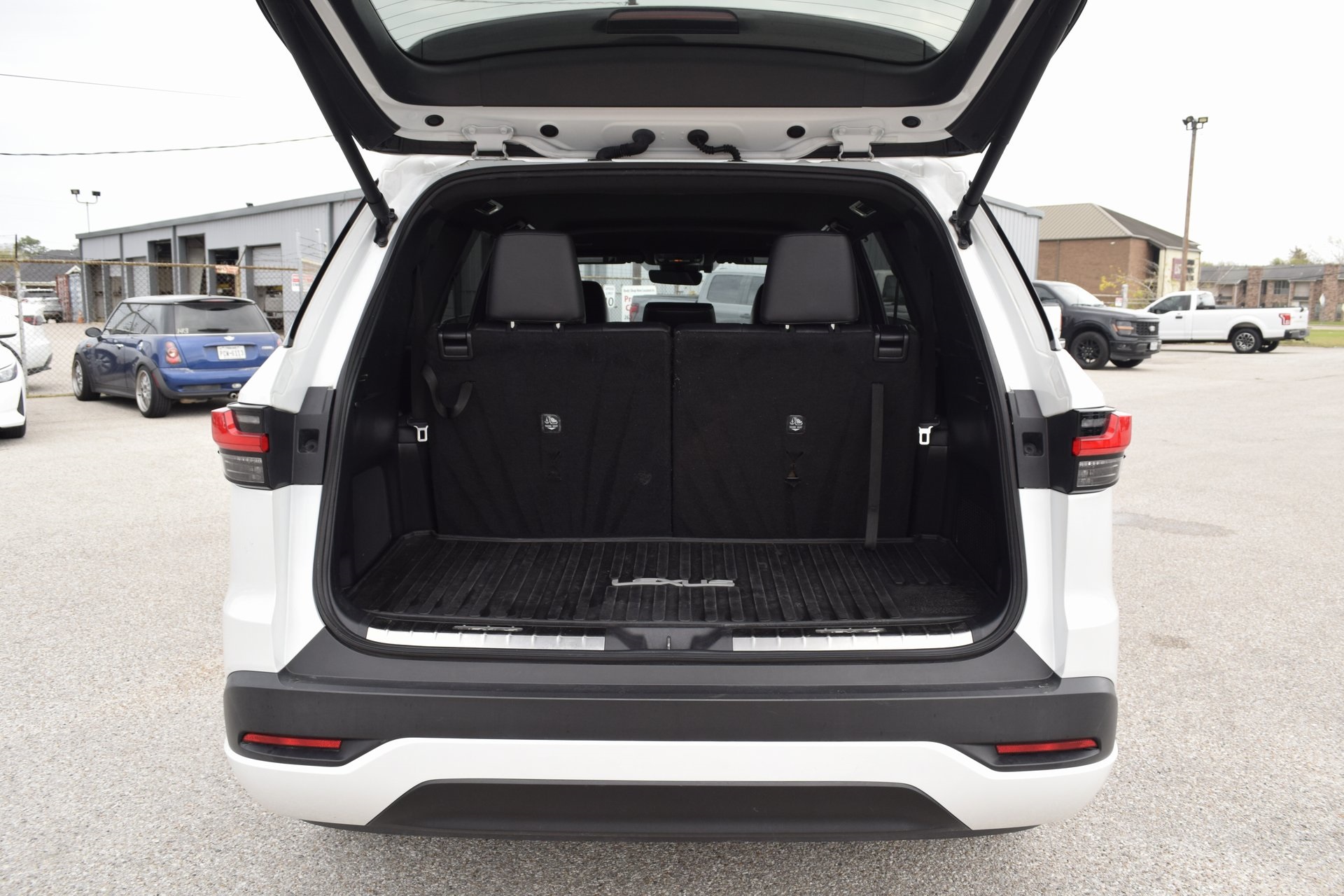 2024 Lexus TX 350 White at Ultimate Motorsports