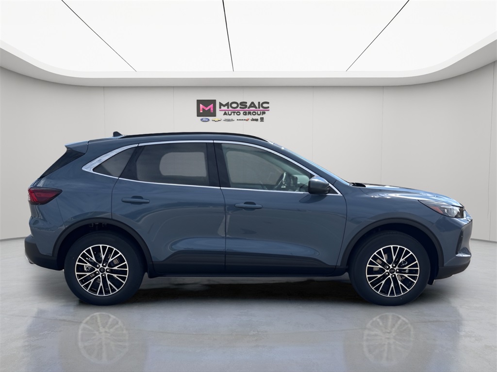 2025 Ford Escape Plug-In Hybrid