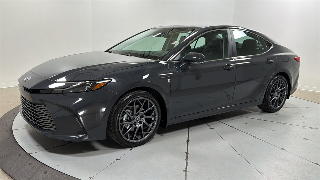 2026 Toyota Camry XLE FWD