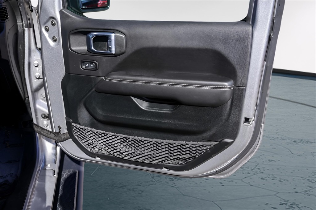 Used Car 2021 Jeep Wrangler  For Sale Under $30,000 In Austin, Texas