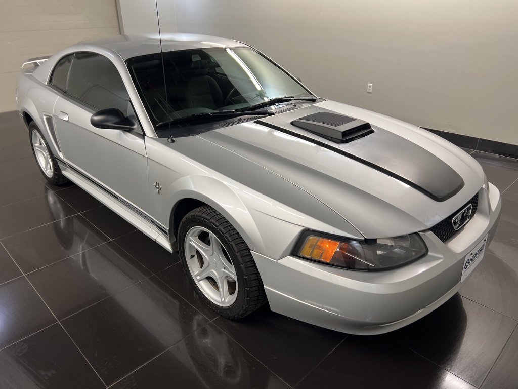 2001 Ford Mustang