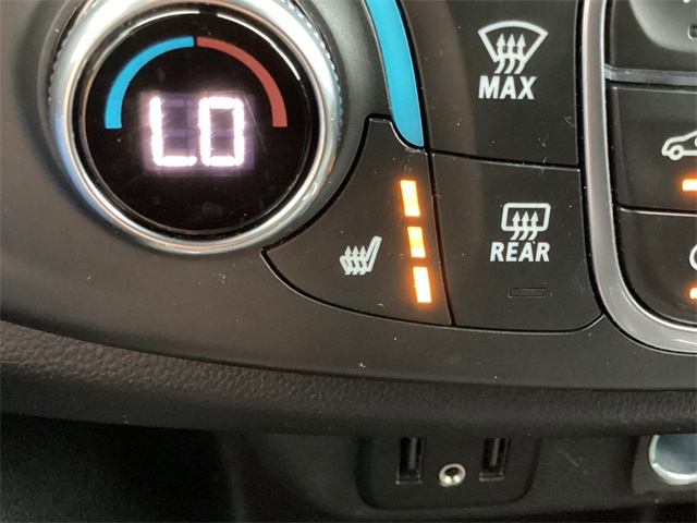 Used Car 2023 Chevrolet Traverse  Lt For Sale Under $30,000 In San Antonio, Texas