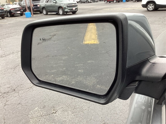 Used Car 2023 Chevrolet Traverse  Lt For Sale Under $30,000 In San Antonio, Texas