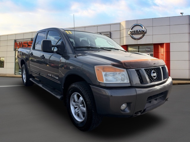 2011 Nissan Titan PRO-4X Crew Cab 4WD