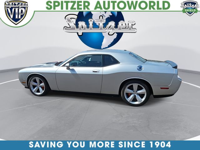 Bright Silver Metallic Clearcoat 2009 Dodge Challenger Coupe Rear-Wheel Drive 6-Speed Manual