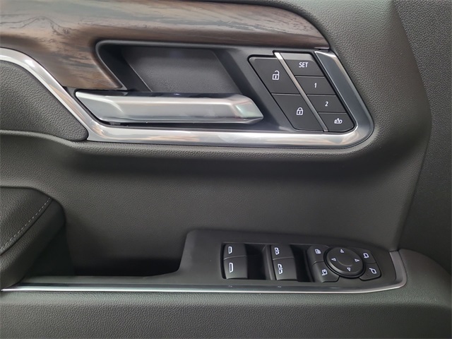 2025 – GMC – Sierra 1500