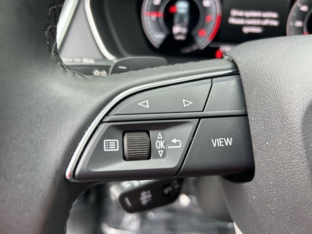 2024 Audi Q5 45 S line Premium photo 13