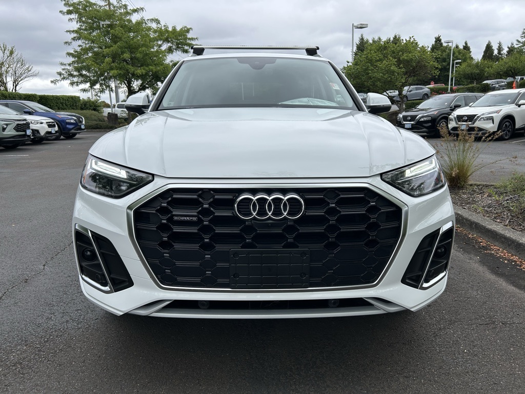 2024 Audi Q5 45 S line Premium photo 2