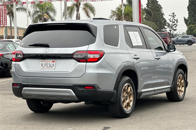 2024 Honda Pilot EX-L photo 3