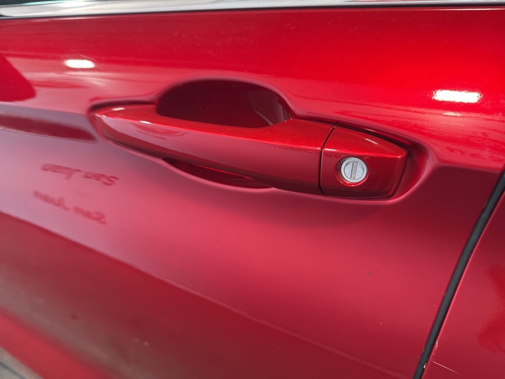 Thumbnail: 2023 Mitsubishi Outlander - 13