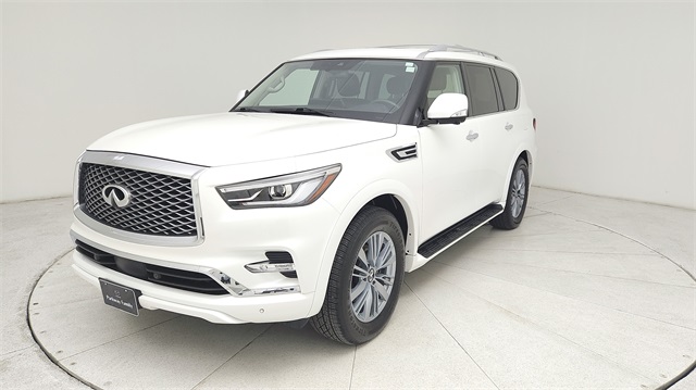 2023 INFINITI QX80 LUXE White at Mac Haik CDJR North Houston