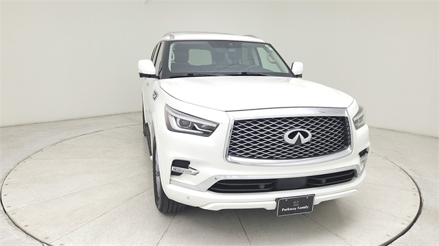 2023 INFINITI QX80 LUXE White at Mac Haik CDJR North Houston