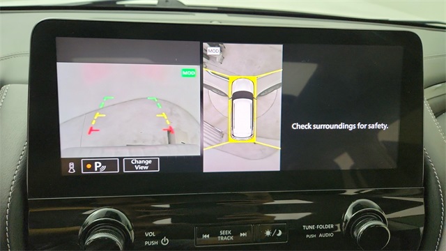 2023 INFINITI QX80 LUXE White at Mac Haik CDJR North Houston