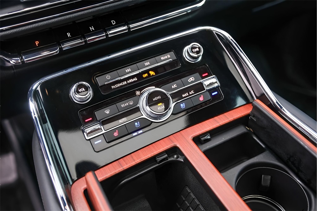 Used Car 2024 Lincoln Navigator L  L Reserve For Sale Under $80,000 In Austin, Texas