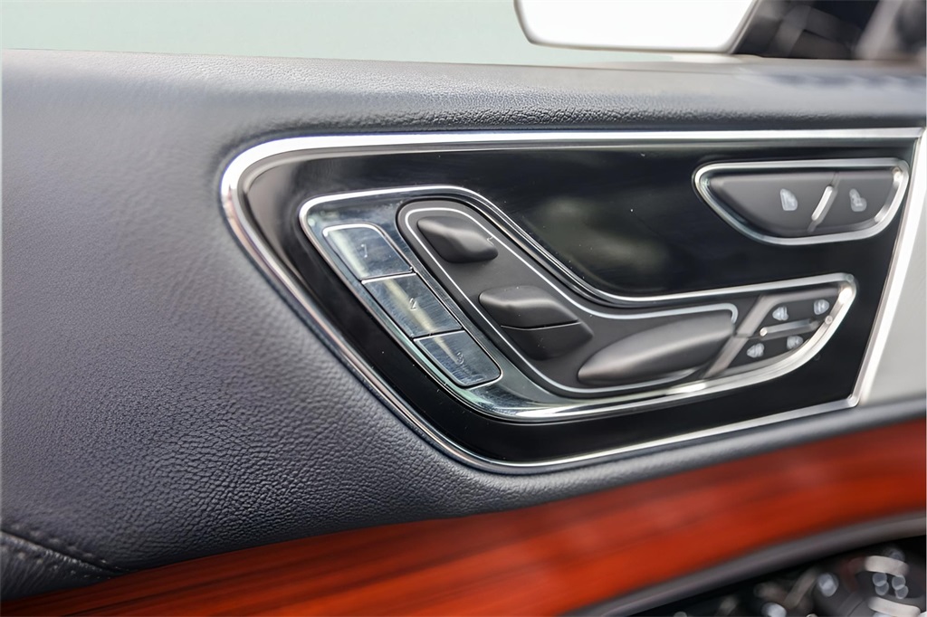 Used Car 2024 Lincoln Navigator L  L Reserve For Sale Under $80,000 In Austin, Texas