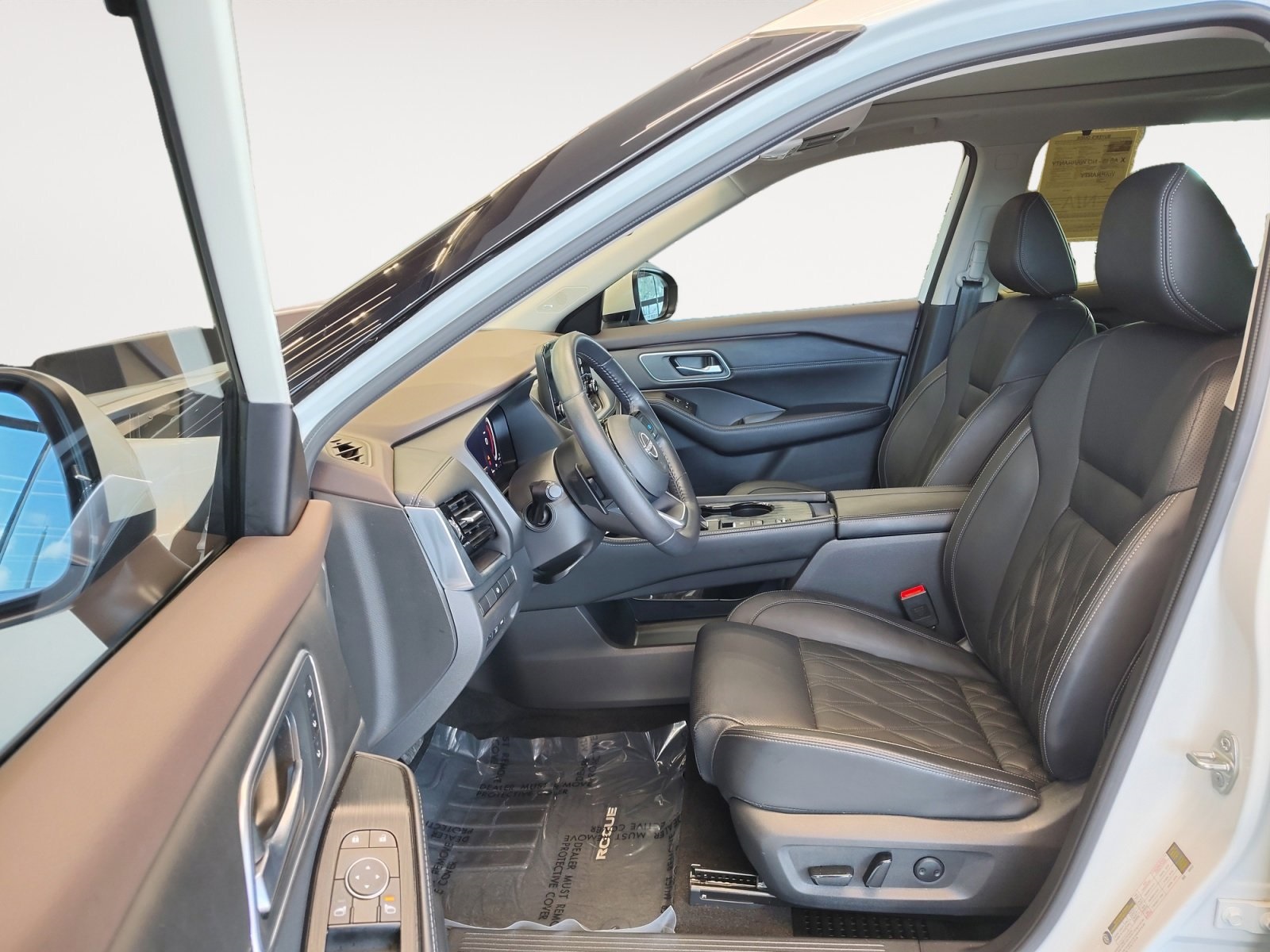 Used Car 2023 Nissan Rogue  Platinum For Sale Under $30,000 In San Antonio, Texas