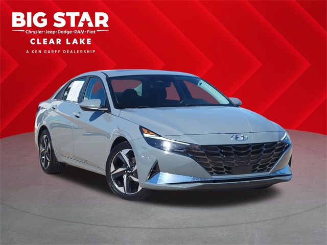 2021 Hyundai Elantra SEL Gray at Keating Nissan