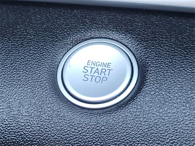 2021 Hyundai Elantra SEL Gray at Keating Nissan