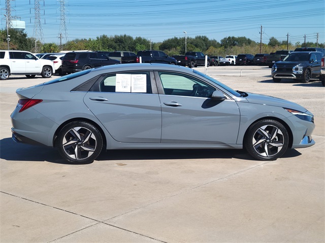 2021 Hyundai Elantra SEL Gray at Keating Nissan